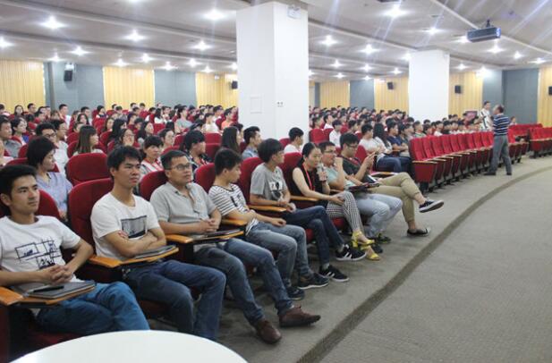 他说:在云和每天进步一点点 奇迹就会发生!