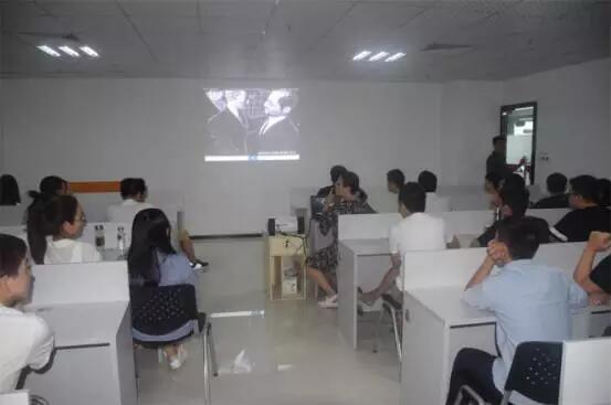 云和深圳中心 | 组织学员看电影的老师都是好老师!