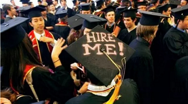 1552895600359988.jpg 配图4 第二届中原名企招聘会IT专场.jpg