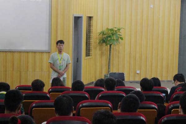 1566980123871806.jpg 配图5 云和数据Java班毕业典礼隆重举行.jpg