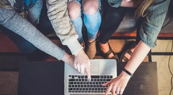 1567064041180671.jpg 配图2 遇到瓶颈的UI设计师用这几个方法.jpg