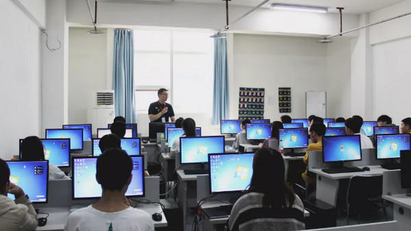 1569287424648583.jpg 配图1 云和数据UI新班开班啦.jpg